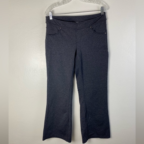 Athleta Gray Wide leg Flare Athleisure Pull on Pants W/ Pockets women’s Medium P - Picture 14 of 15